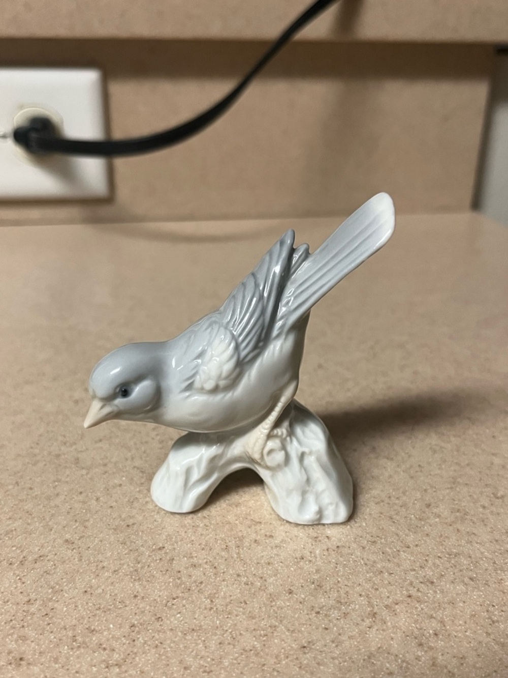 vintage Porcelain figurine  bird  - Otagiri Mercantile Company OMC Japan